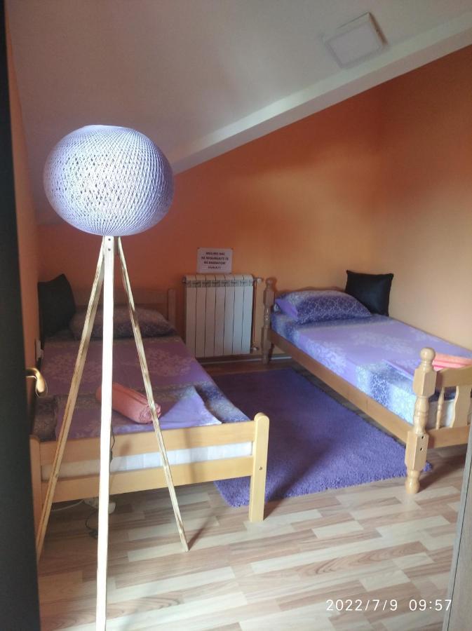 Buric Rooms Nikšić Εξωτερικό φωτογραφία