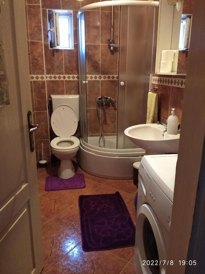 Buric Rooms Nikšić Εξωτερικό φωτογραφία