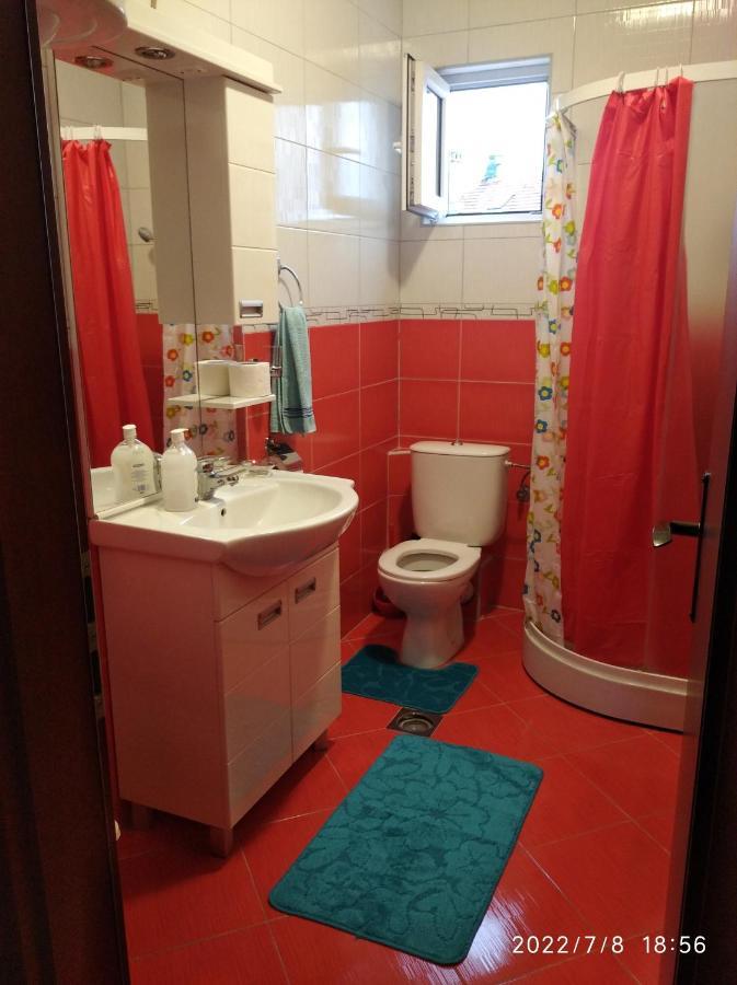 Buric Rooms Nikšić Εξωτερικό φωτογραφία