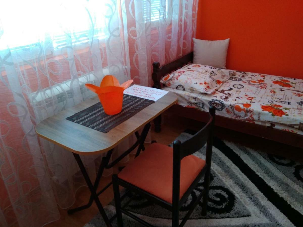 Buric Rooms Nikšić Εξωτερικό φωτογραφία