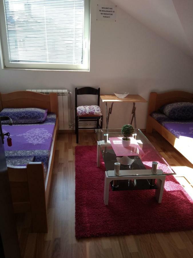 Buric Rooms Nikšić Εξωτερικό φωτογραφία