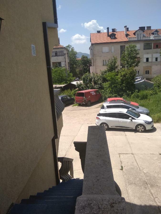 Buric Rooms Nikšić Εξωτερικό φωτογραφία